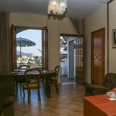 Couette-café Ravello View