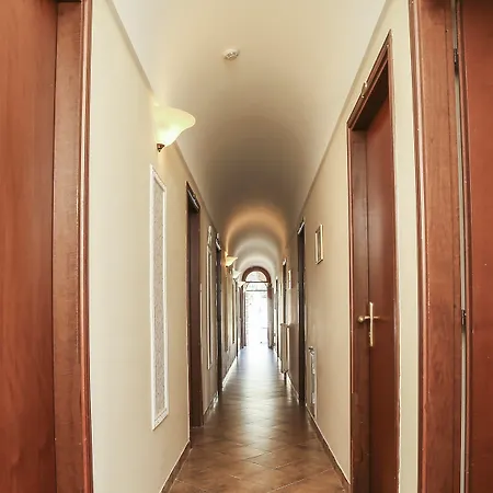 Ravello View 4* Скала