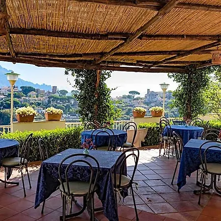 Ravello View 4*